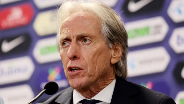 
                    Jorge Jesus se declara ao Flamengo após vitória de Portugal sobre Noruega
                