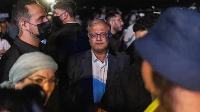 
                    Ministro de Israel diz que houve tentativa de ataque terrorista em voo desviado à Arábia Saudita
                