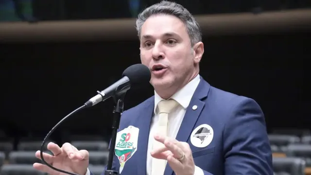 
                    No Rio Grande do Sul, Luciano Zucco é eleito governador em 1º turno
                