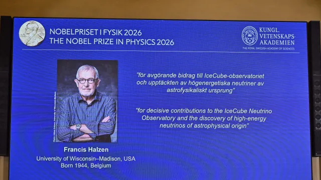 
                    Nobel de Física vai para cientista que desvendou 'partículas-fantasma'
                