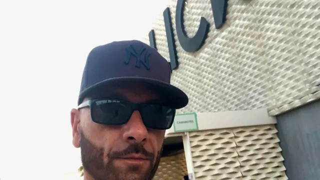 
                    Morre DJ Kronic, um dos nomes marcantes do rap, após 20 anos de carreira
                