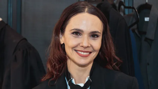 
                    Celebridades com mais de 30 anos que ainda parecem adolescentes
                