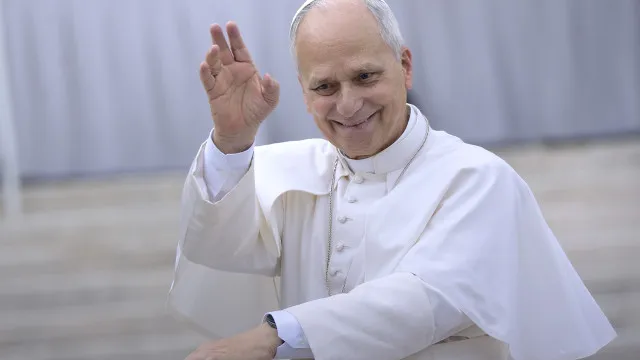 
                    Papa Leão XIV será operado; saiba quem assume o Vaticano durante cirurgia
                