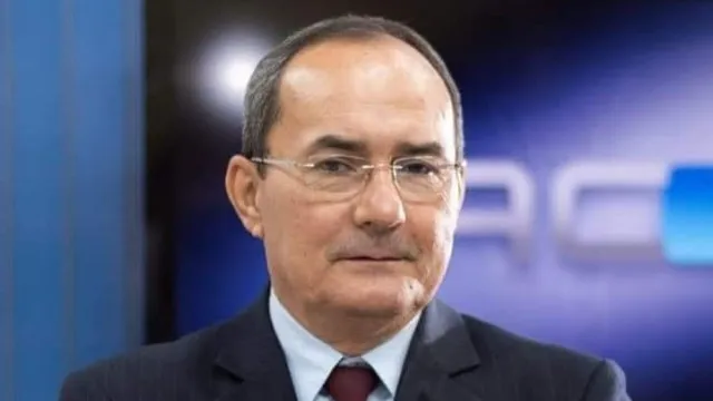 
                    Morre Ayres Rocha, ex-apresentador da Globo, aos 62 anos
                