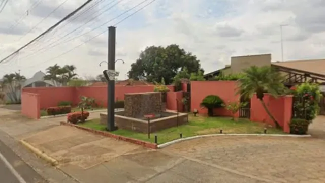
                    Mulher fez sexo com pastor e usou drogas com homem que morreu em motel
                