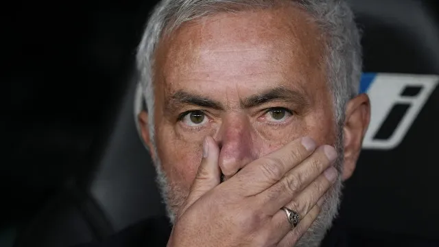 
                    Real Madrid goleia Sevilla, mas polêmica provoca troca de farpas
                