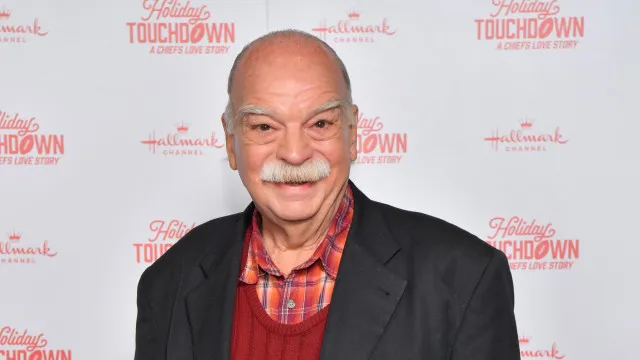 
                    Morre Richard Riehle, ator de 'Como Enlouquecer Seu Chefe', aos 78
                