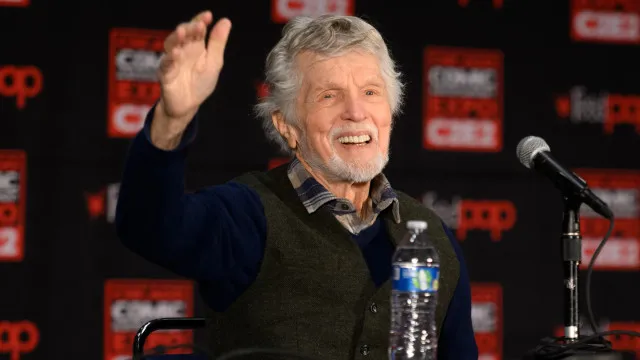 
                    Morre Tom Skerritt, estrela de 'Top Gun' e 'Alien', aos 93 anos nos EUA
                