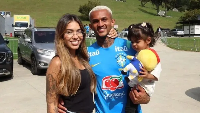 "Me traiu com várias": ex de Wesley revela detalhes do fim do casamento