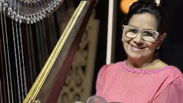 
                    Cantora gospel que gravou 40 discos morre após complicações de cirurgia
                