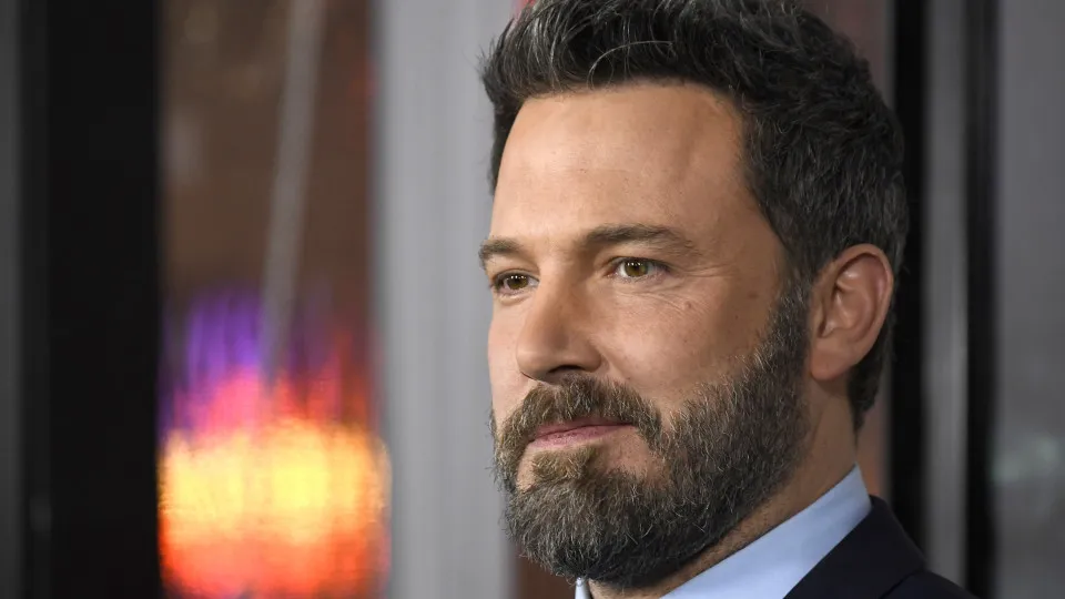 Ben Affleck vence Quem Quer Ser Um Milionário e prêmio de US$ 1 milhão vai para caridade