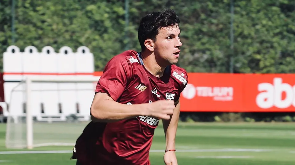 São Paulo aposta em preferência de Tapia para viabilizar ida à MLS