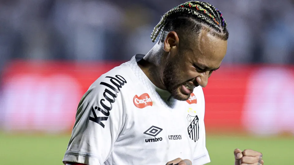 Com Neymar em alta, Santos desafia Cruzeiro para se distanciar da zona da degola no Brasileirão Com Neymar em alta, Santos desafia Cruzeiro para se distanciar da zona da degola no Brasileirão