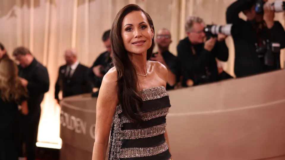 Minnie Driver relata grave acidente de carro na França