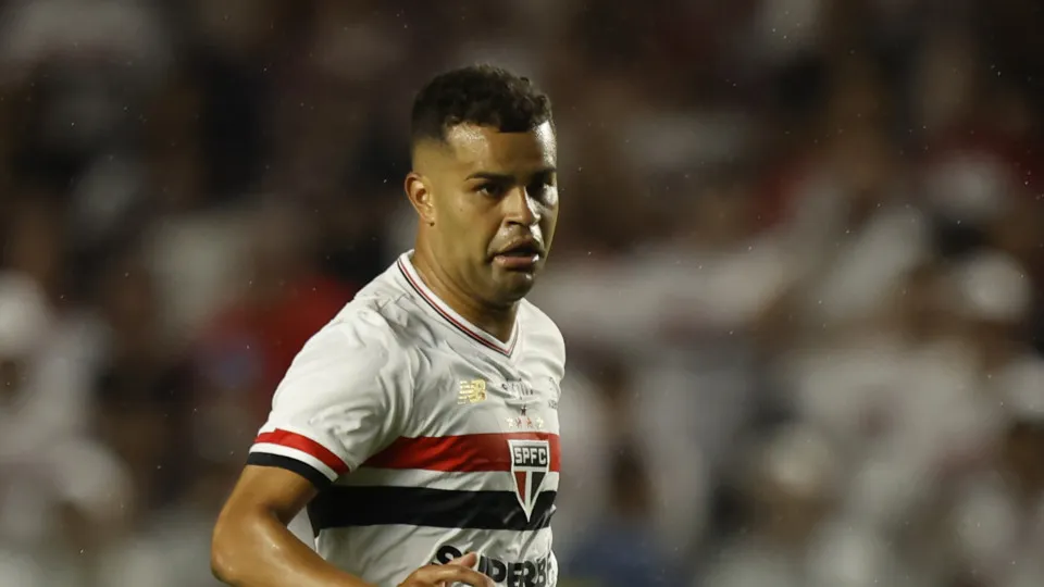 Fim da negociação por Alisson gera atrito entre setores do Corinthians Fim da negociação por Alisson gera atrito entre setores do Corinthians