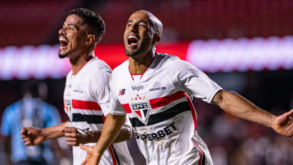 São Paulo vai a Salvador com desfalques importantes para encarar o Vitória São Paulo vai a Salvador com desfalques importantes para encarar o Vitória
