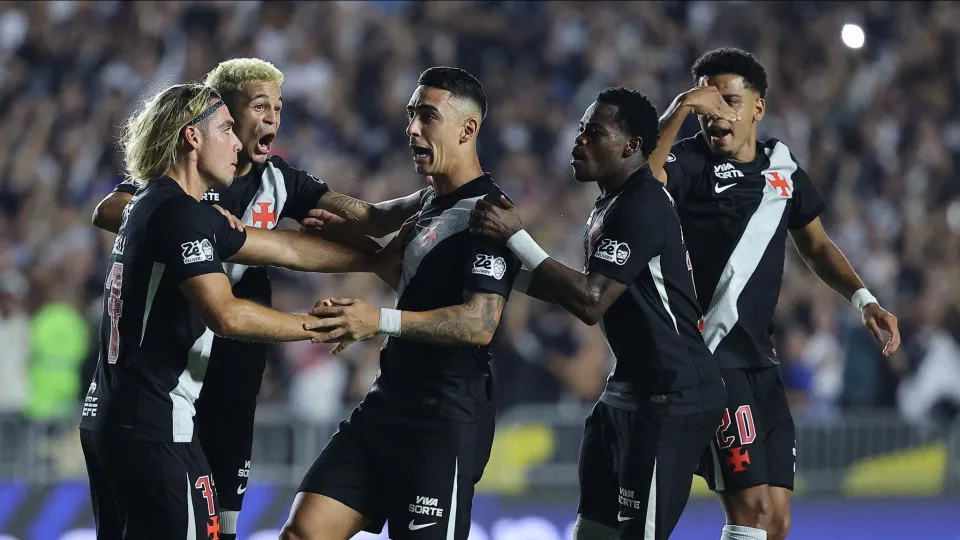 Sob pressão em São Januário, Vasco precisa vencer o Barracas para avançar na Sul-Americana Sob pressão em São Januário, Vasco precisa vencer o Barracas para avançar na Sul-Americana