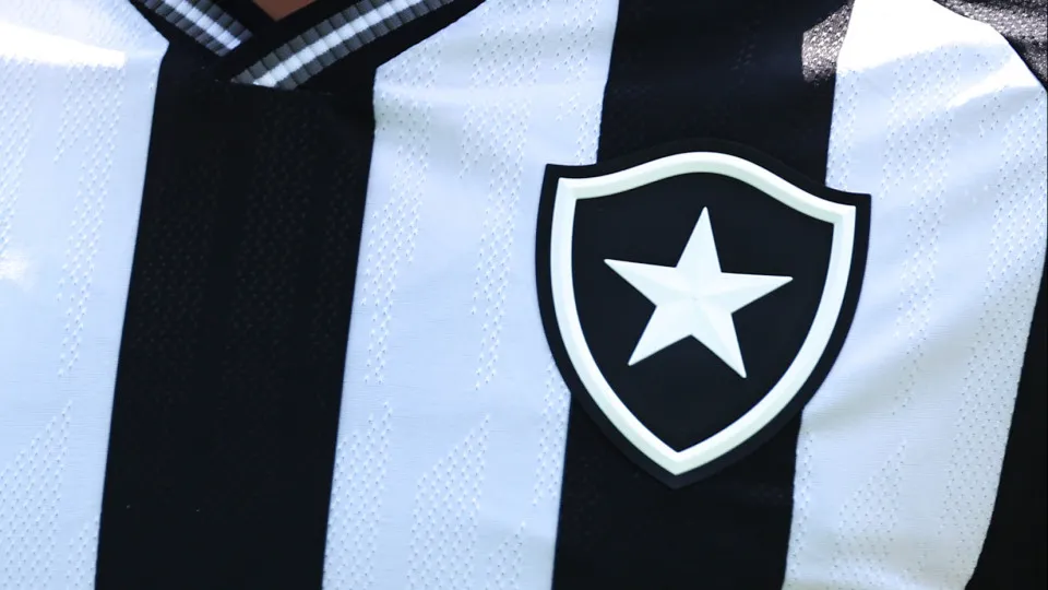 Clubes da Série A abriram ano com R$ 4,85 bi em dívidas por transferências