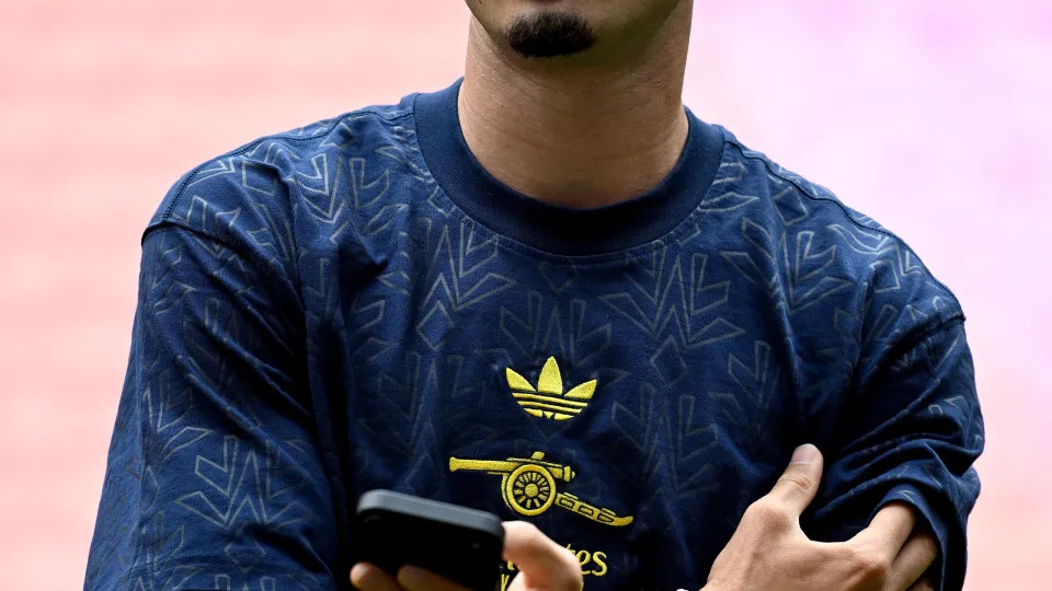 Com Magalhães, Martinelli e Marquinhos, Brasil treina sem Neymar em campo