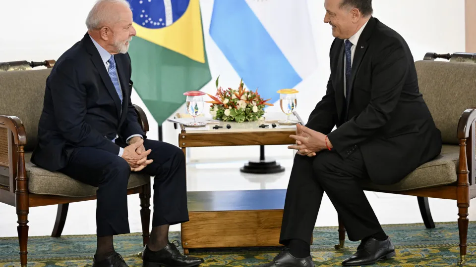 Itamaraty dispensa embaixador da Argentina no Brasil e rebaixa relação com país vizinho
