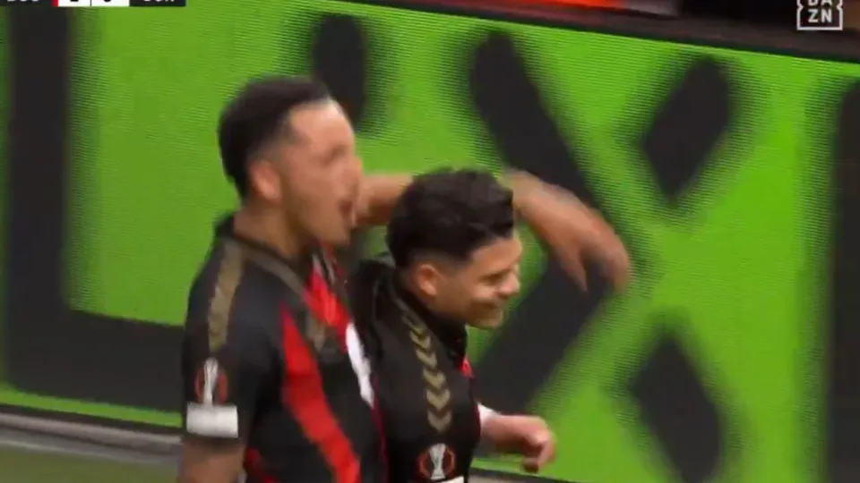 Golaço do brasileiro Evanilson pelo Bournemouth corre o mundo