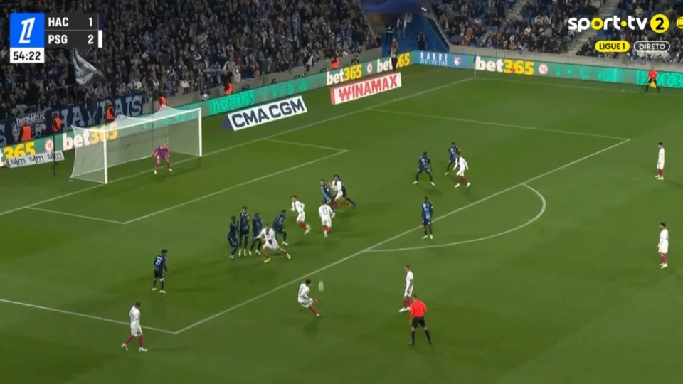 Hakimi imita CR7 e resolve goleada do PSG contra o Le Havre