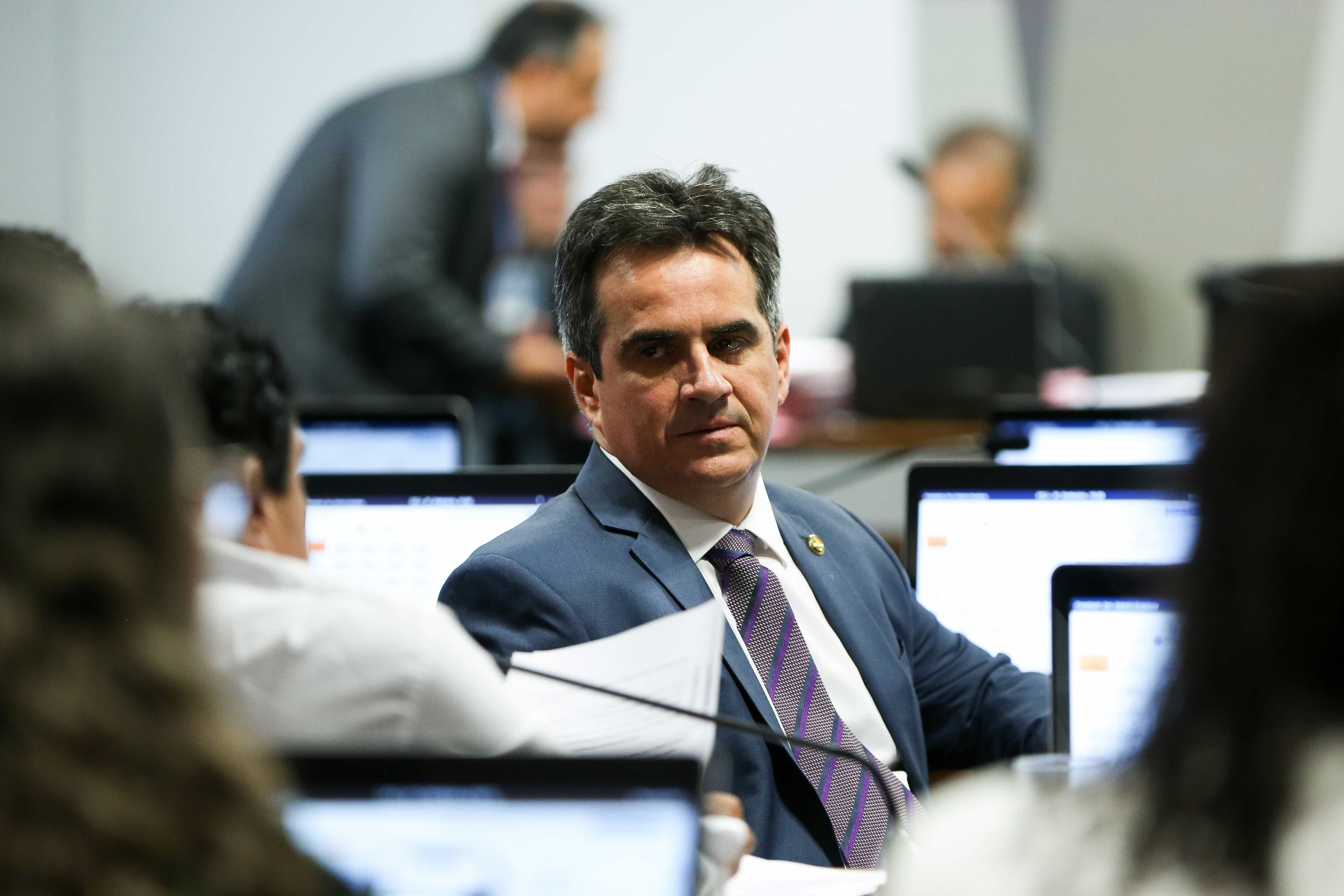 Senador Ciro Nogueira &eacute; alvo de opera&ccedil;&atilde;o da PF nesta sexta-feira