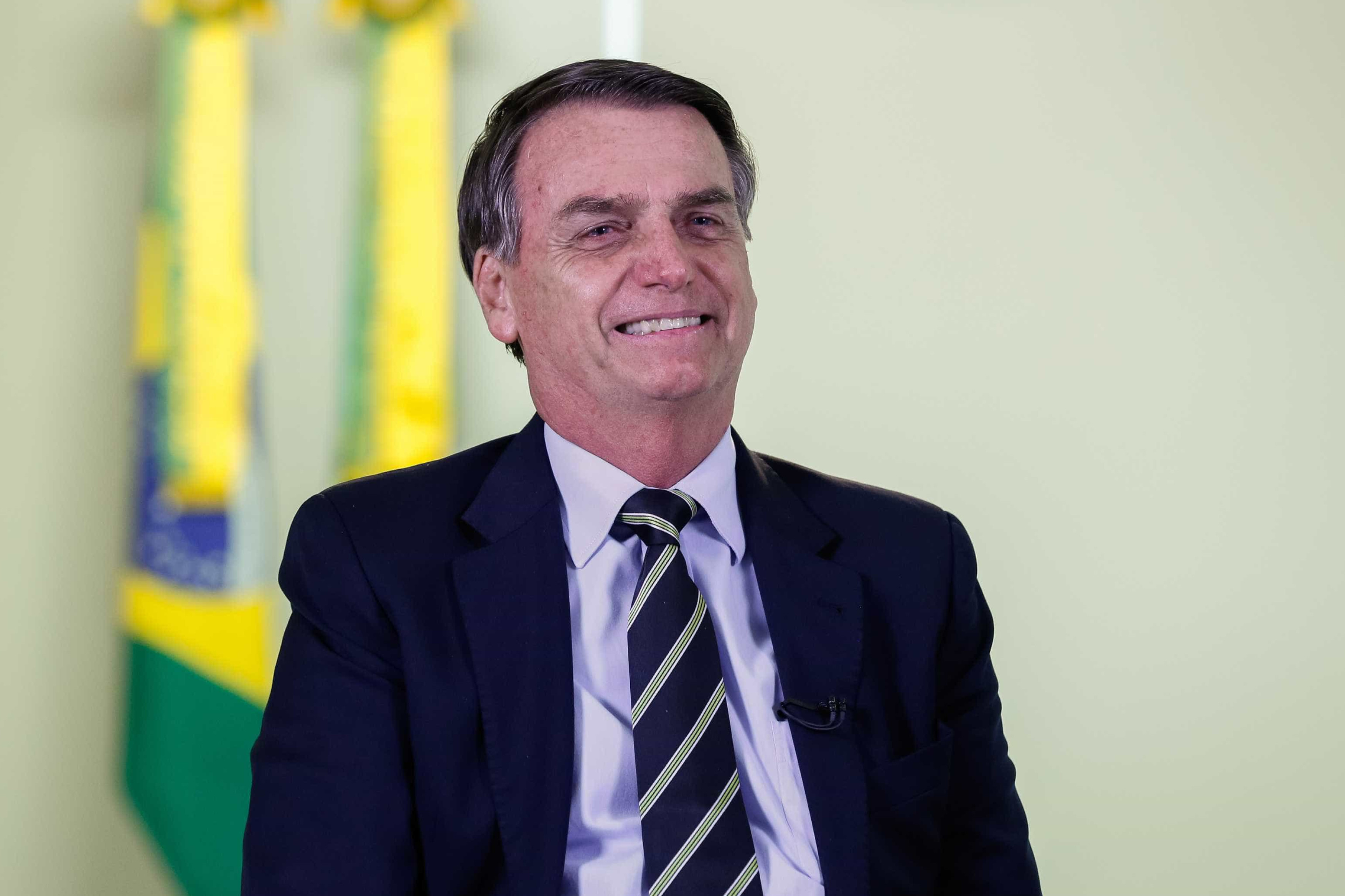 Estratégia de Bolsonaro é isolar Bebianno caso ele force permanência
