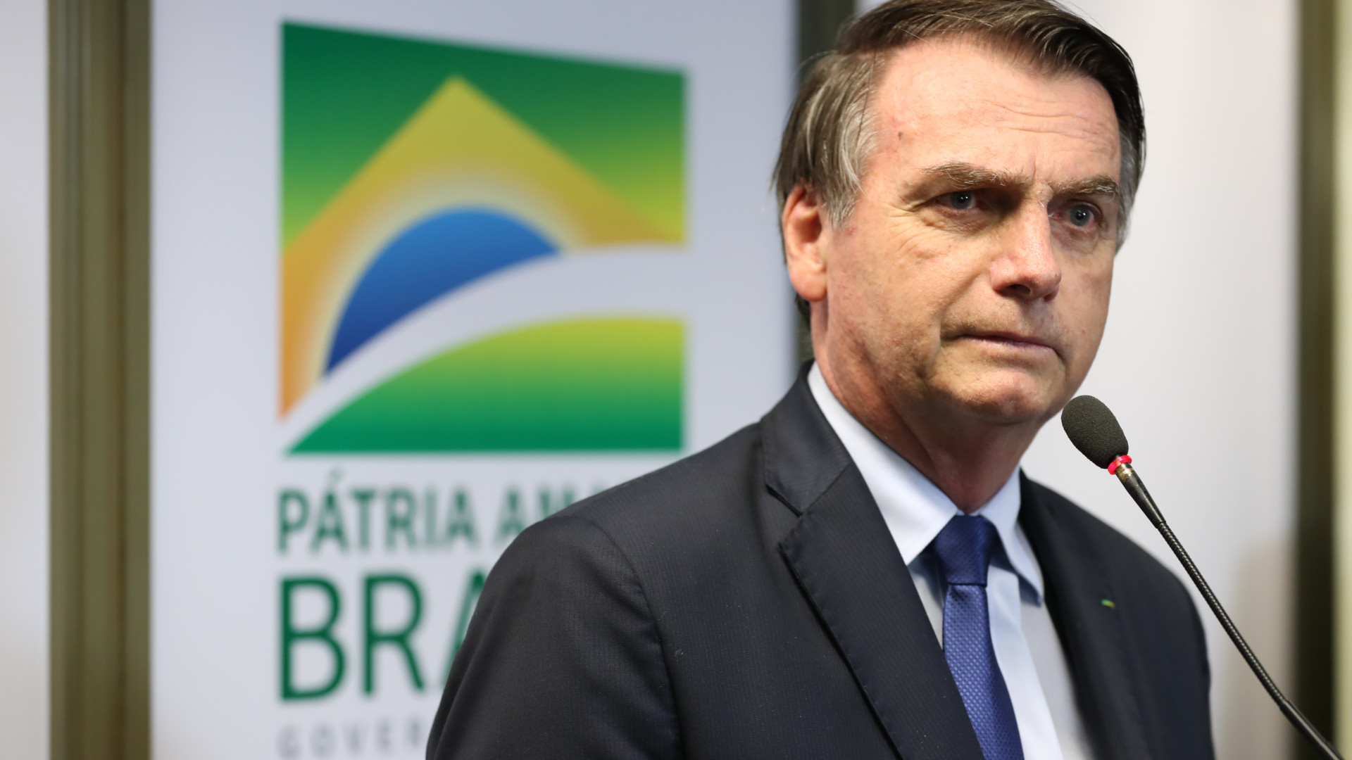 Bolsonaro diz que deu sinal verde para privatização dos Correios